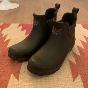 Pendleton Ladies Chelsea Lined Black Rain Boot, 9